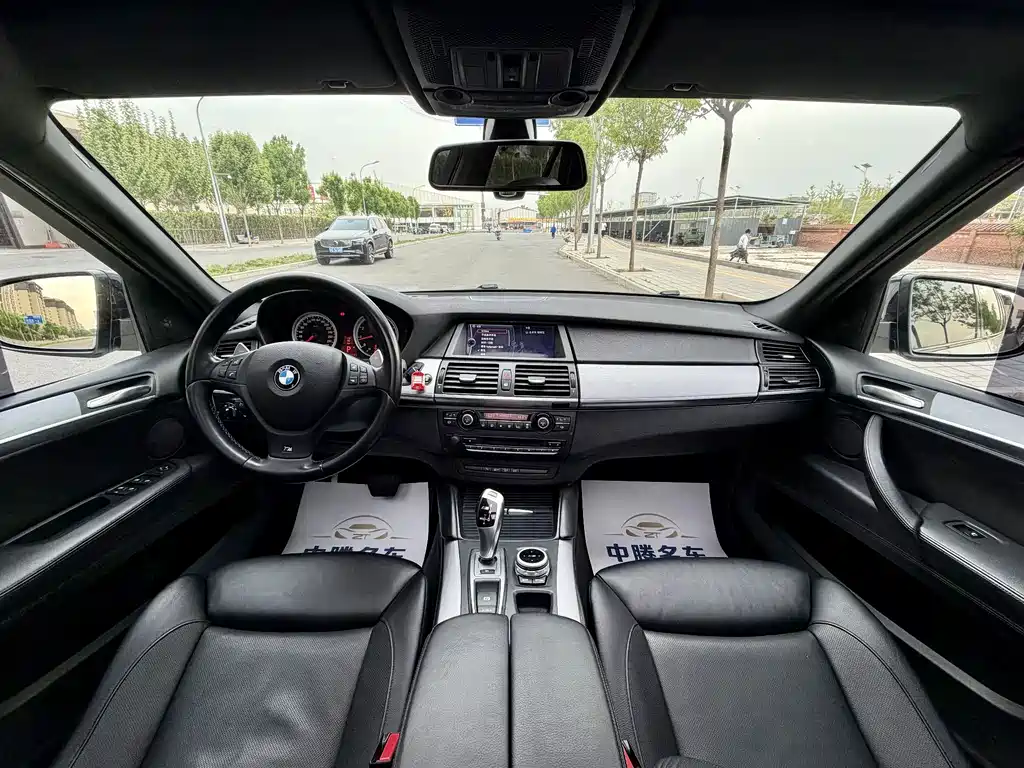 BMW X5 M 2013 — фото 14