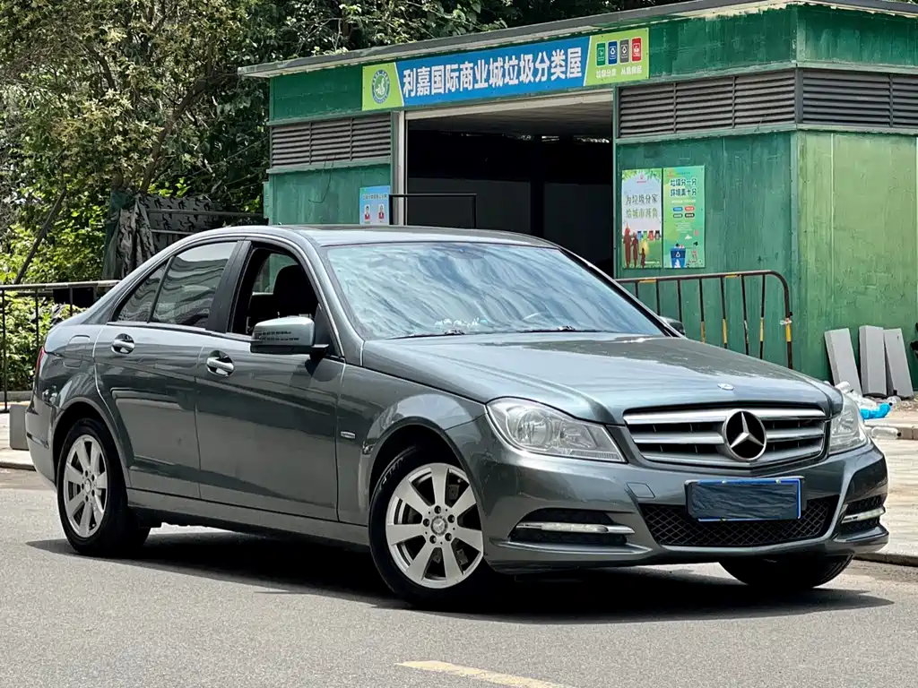 Mercedes-Benz C-Class 2012