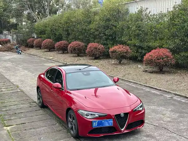 Alfa Romeo Giulia Juliet 2020