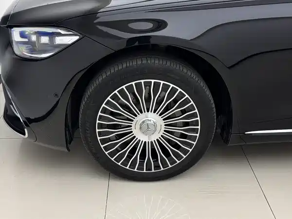 Mercedes-Benz S-Class 2022