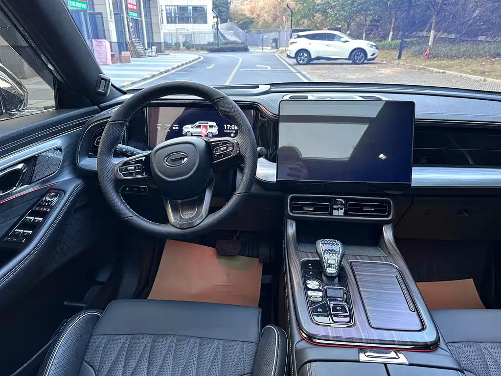 GAC Motor Trumpchi GS8 2023 — фото 13