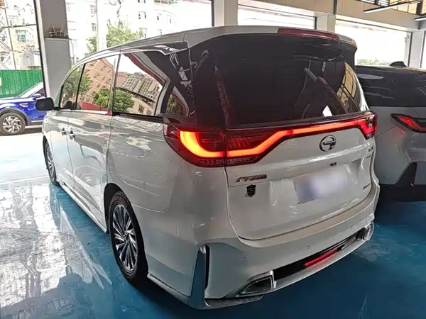 GAC Trumpchi M8 2021