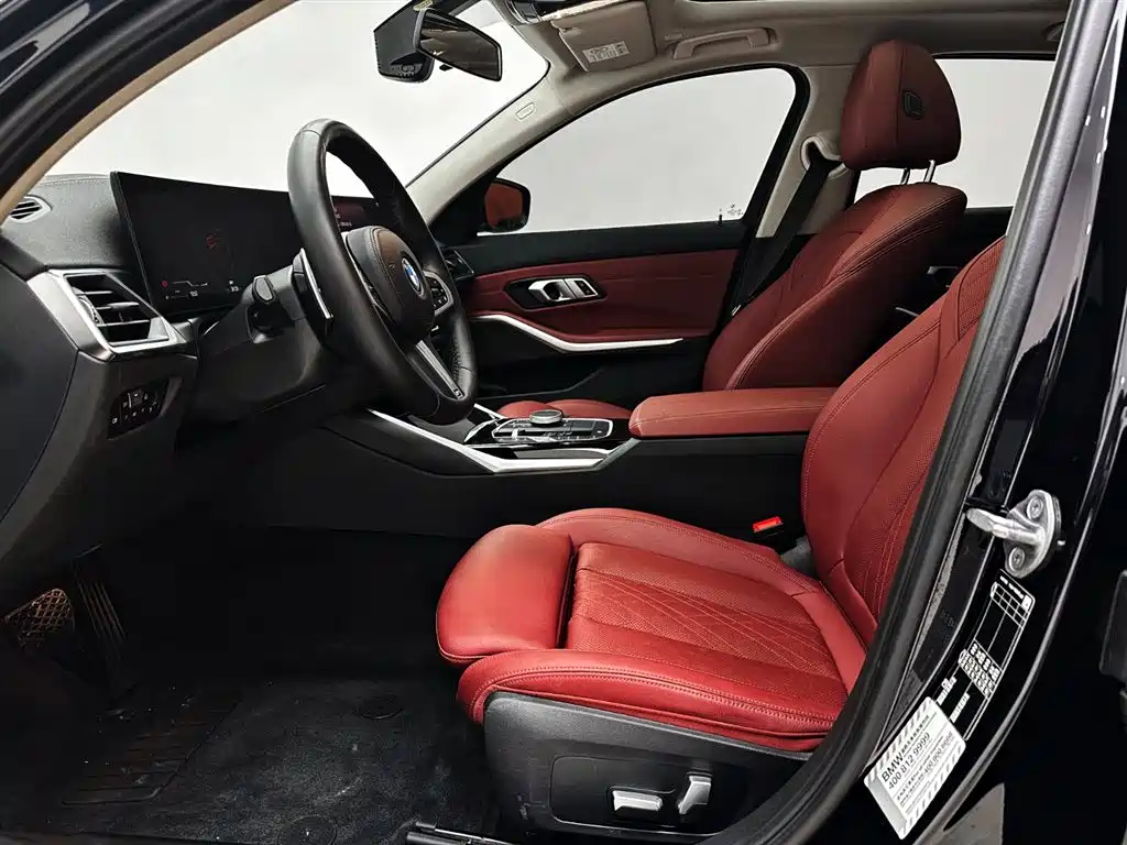 BMW 3 Series 2023 — фото 19