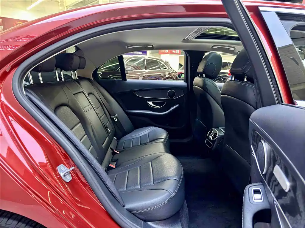 Mercedes-Benz C-Class 2018 — фото 6
