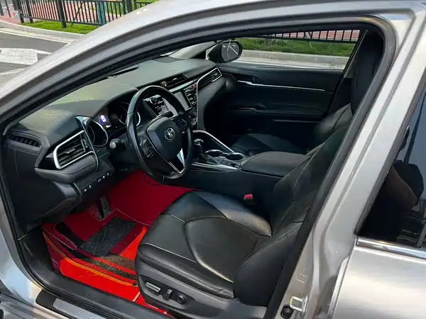 Toyota Camry 2018