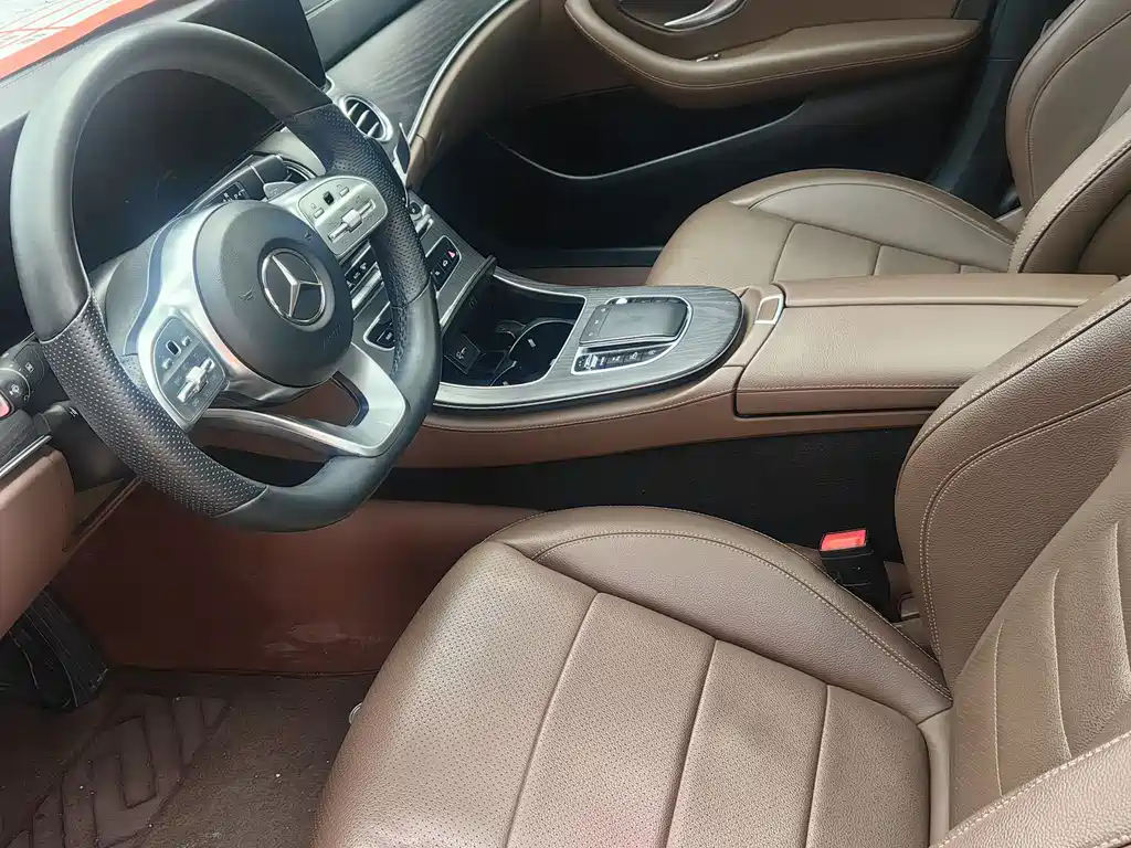 Mercedes-Benz E-Class 2020 — фото 9