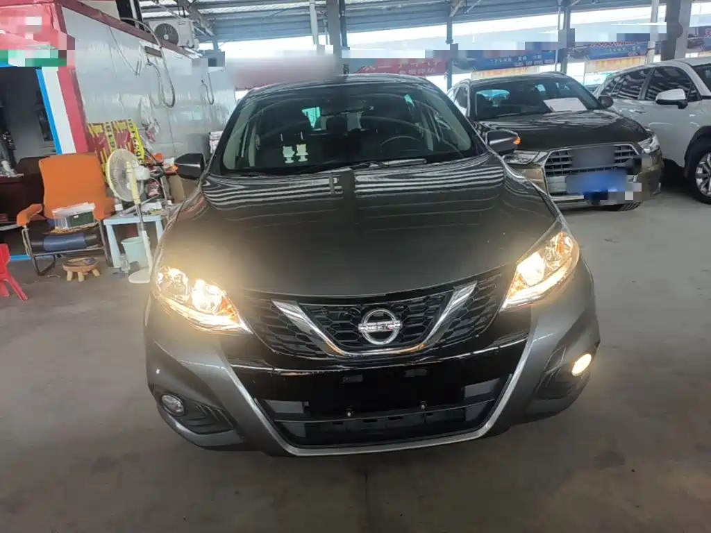 Nissan Tiida 2017