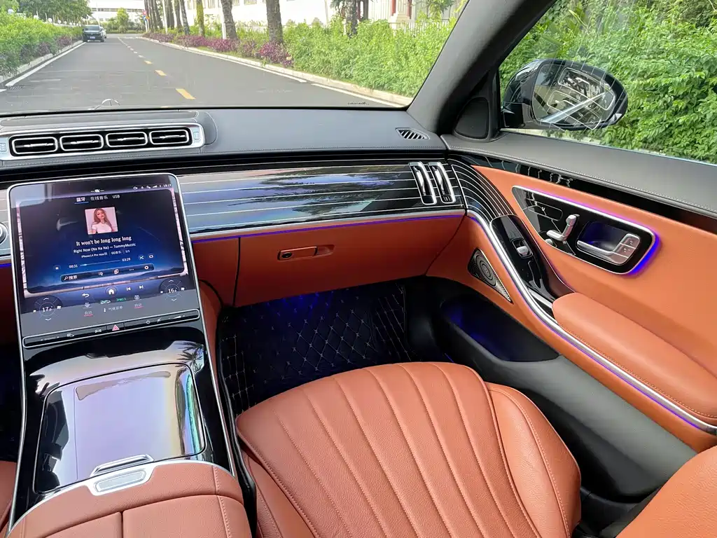 Mercedes-Benz S-Class 2024 — фото 13