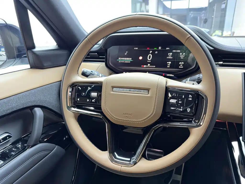 Land Rover Range Rover Sport 2023 — фото 10