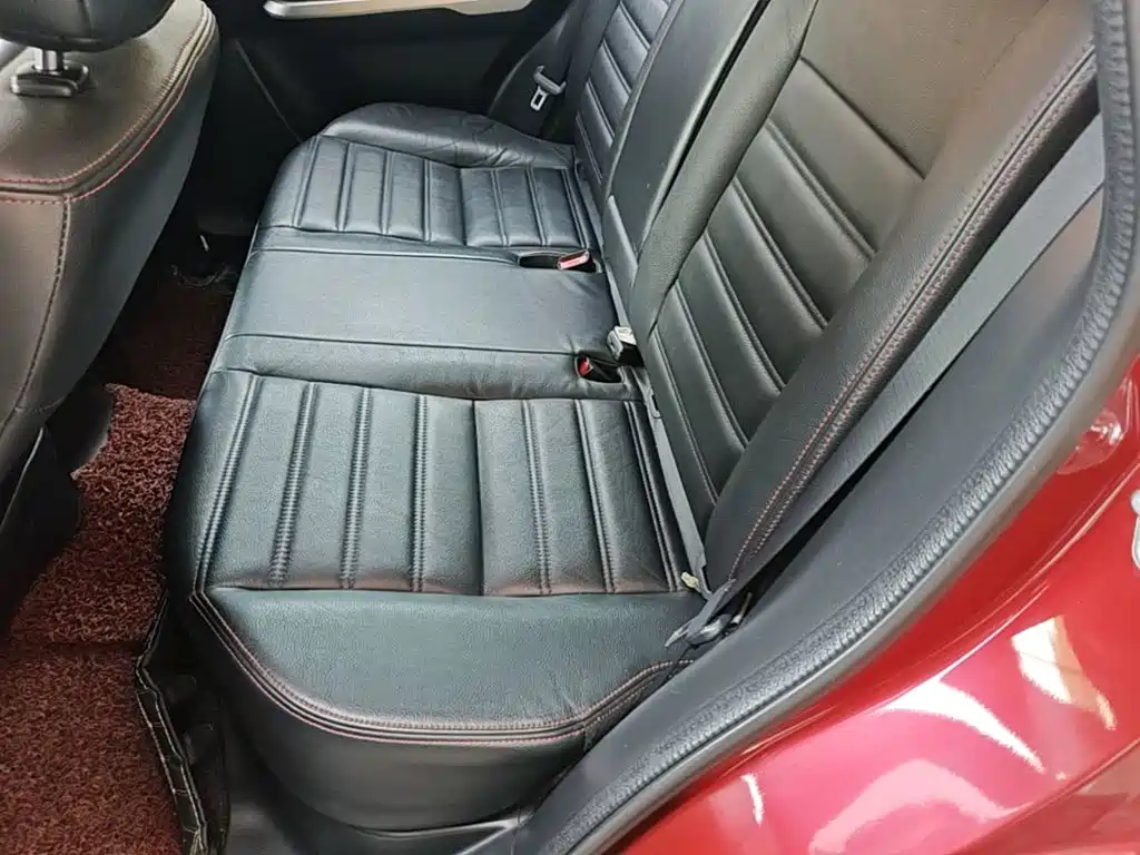 Suzuki Vitara 2016 — фото 17