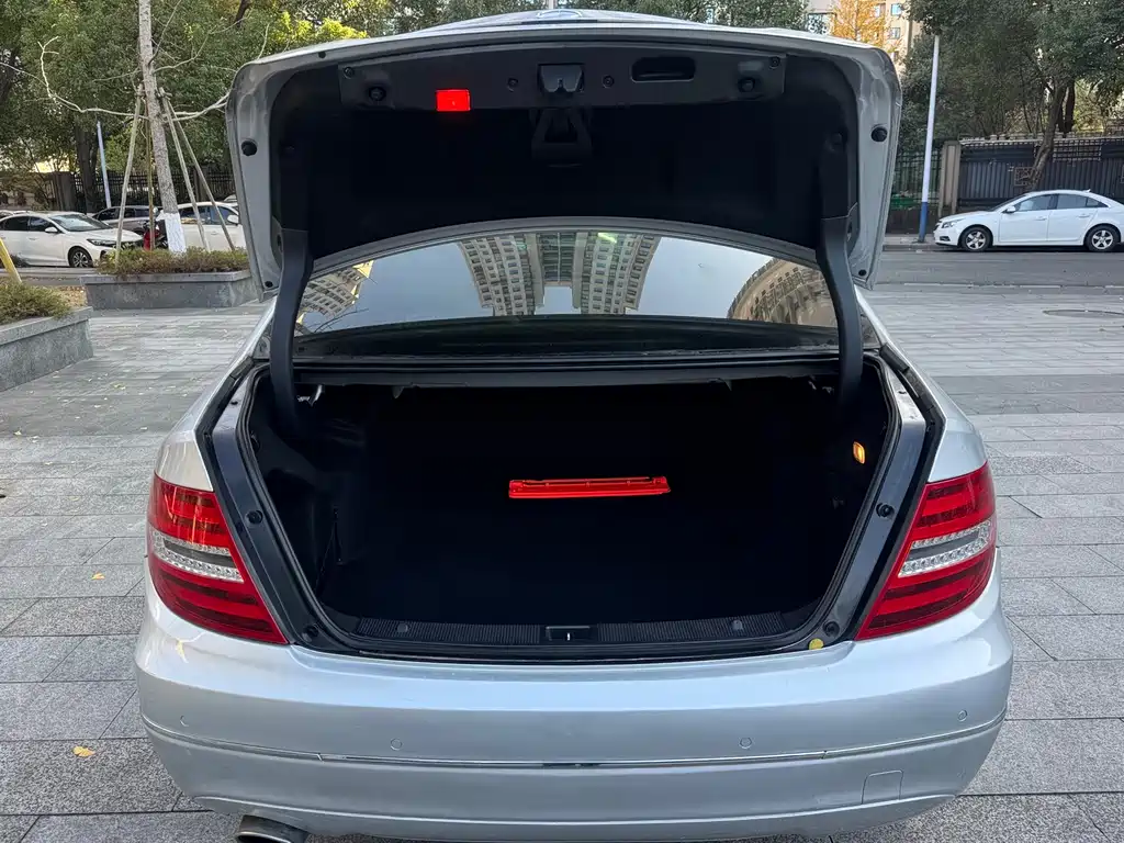 Mercedes-Benz C-Class 2013 — фото 13