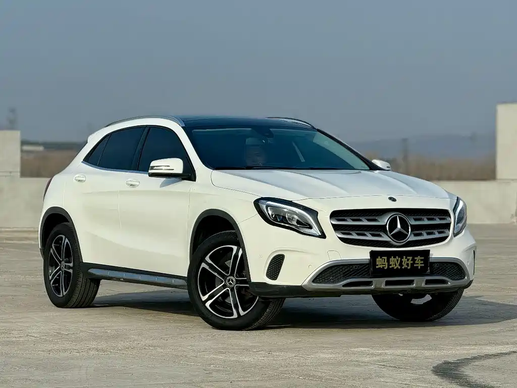 Mercedes-Benz GLA 2018 — фото 3