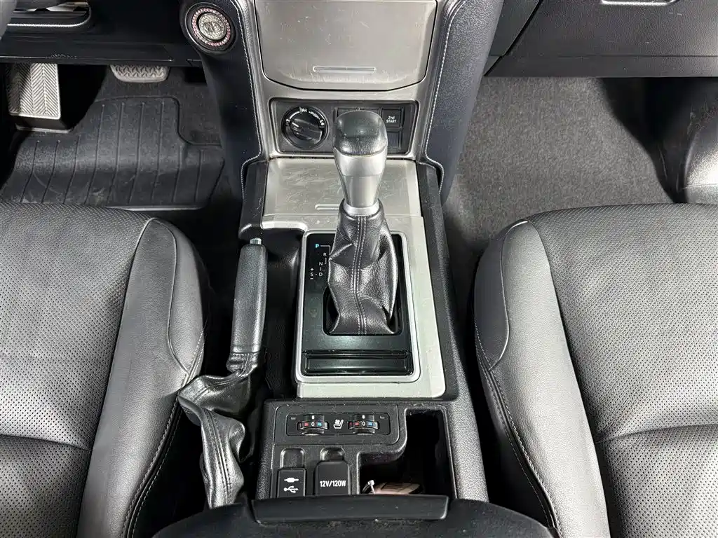 Toyota Prado 2019 — фото 12