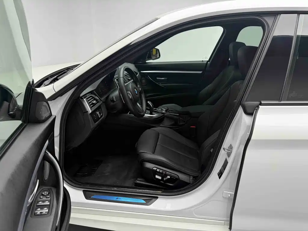 BMW 3 Series GT 2020 — фото 12