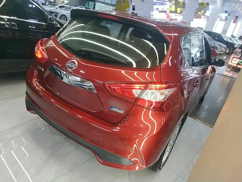Nissan Tiida 2020