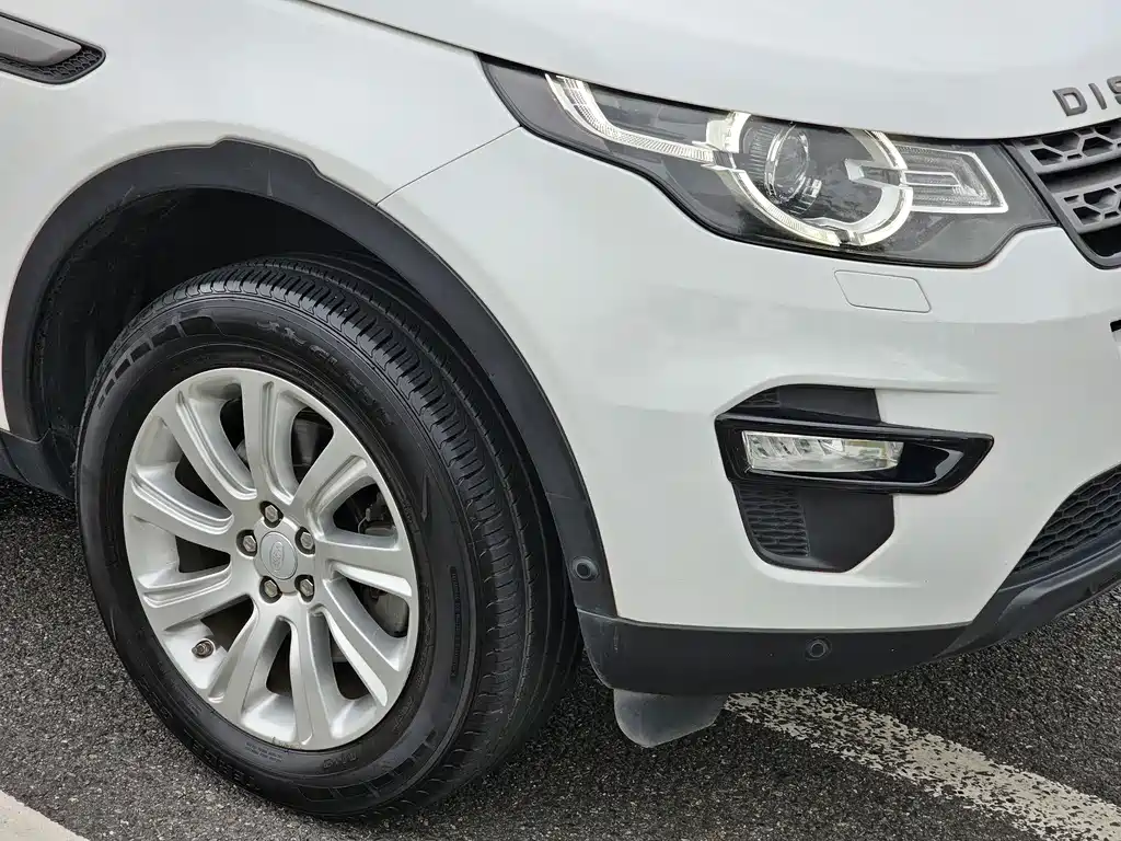 Land Rover Discovery Sport 2018 — фото 8