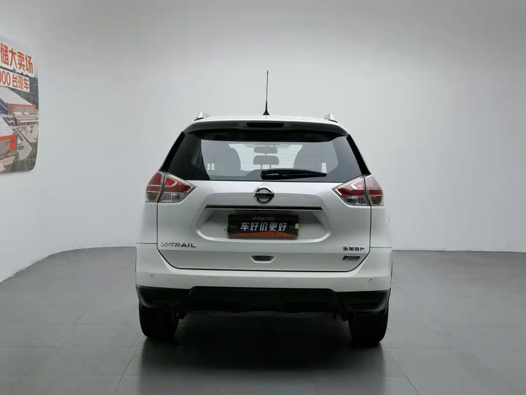 Nissan X-Trail 2015