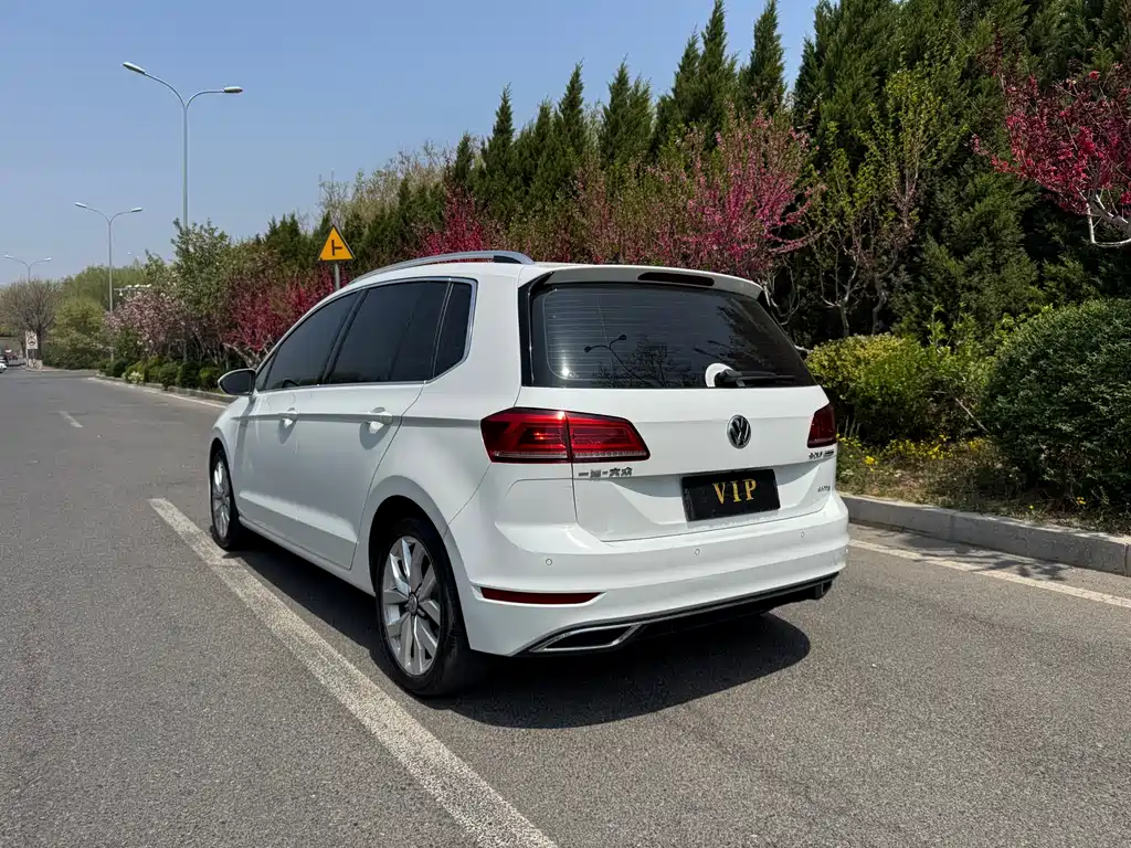 Volkswagen Golf Sportsvan 2019 — фото 21