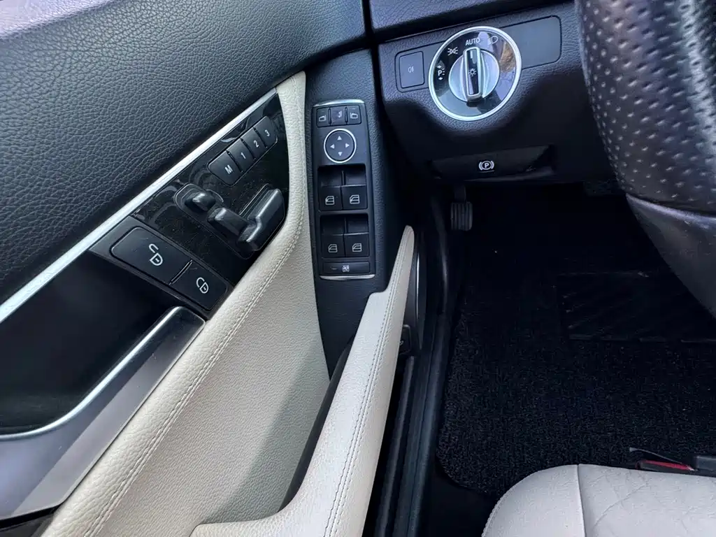 Mercedes-Benz C-Class 2013 — фото 23