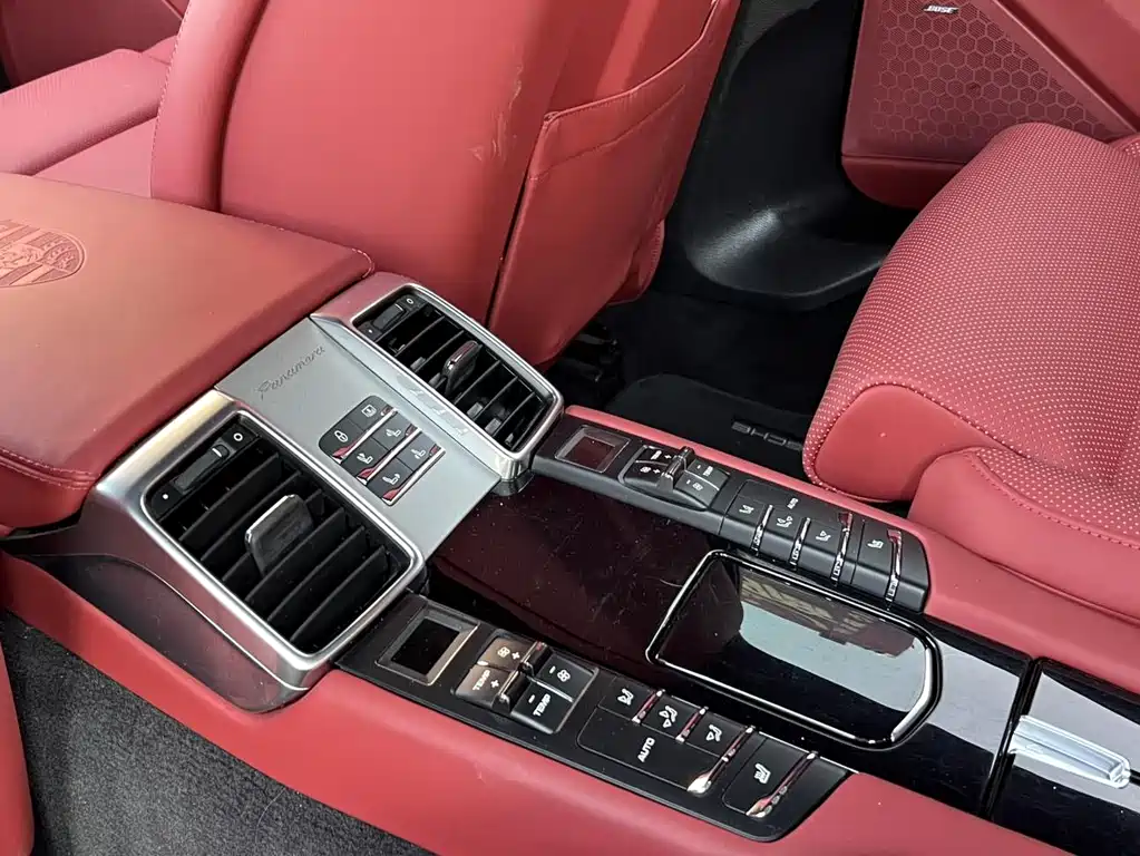 Porsche Panamera 2017 — фото 12