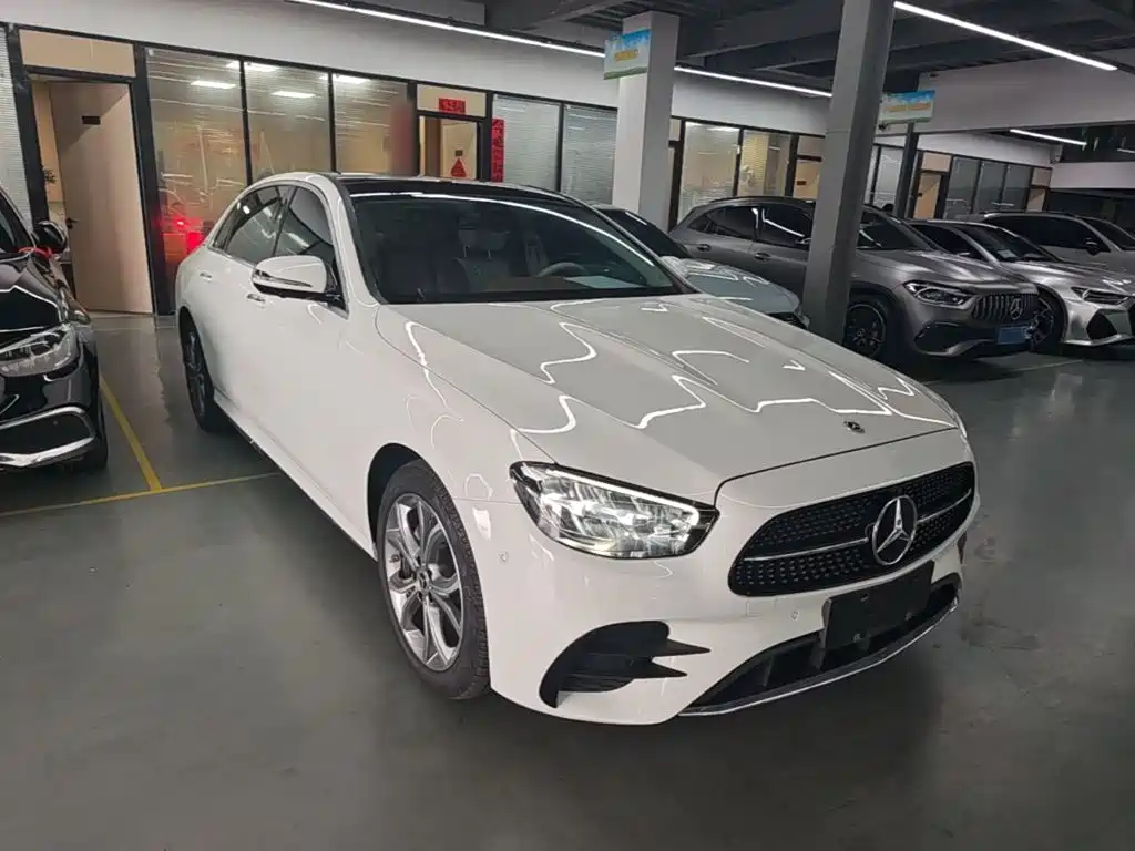 Mercedes-Benz E-Class 2021