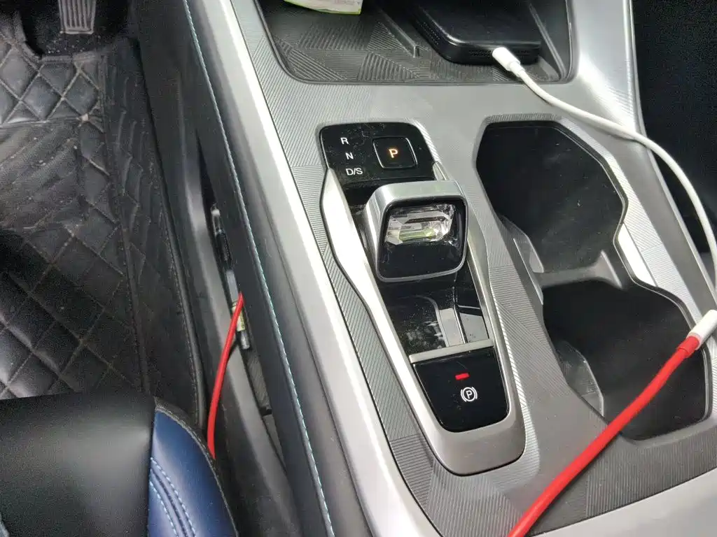GAC Trumpchi GS3 2025 — фото 10