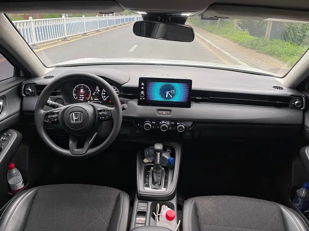 Honda Vezel 2023 — фото 17