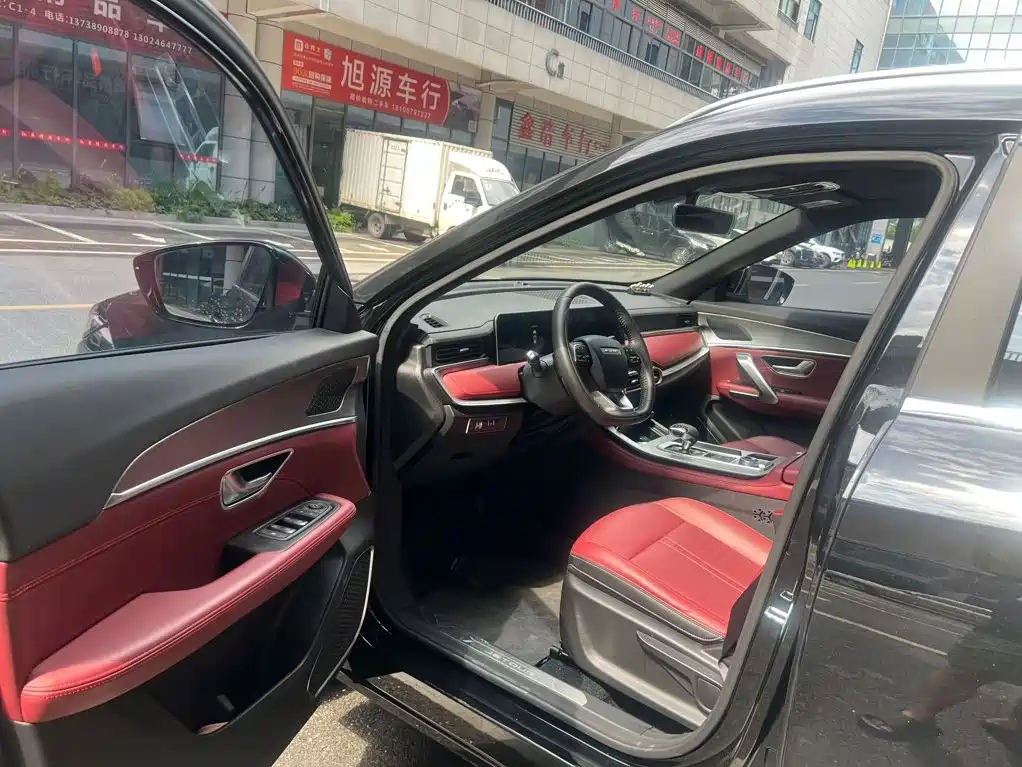 Jetour X70 PLUS 2025