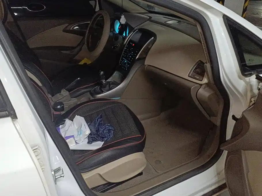 Buick Excelle 2014