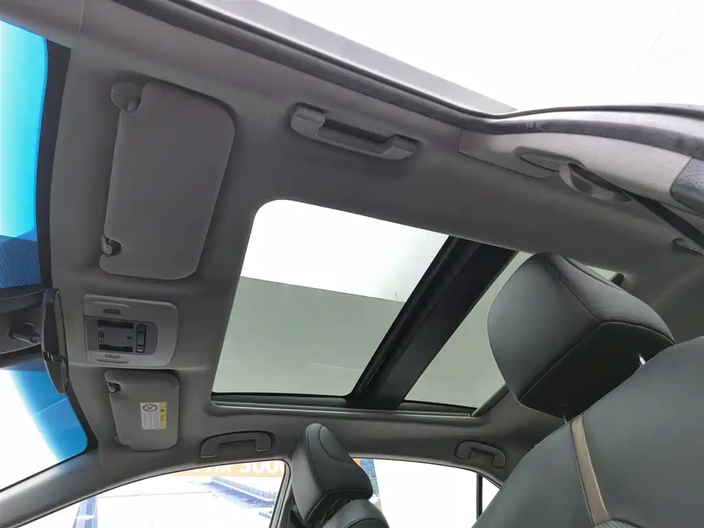 Toyota Camry 2020 — фото 14