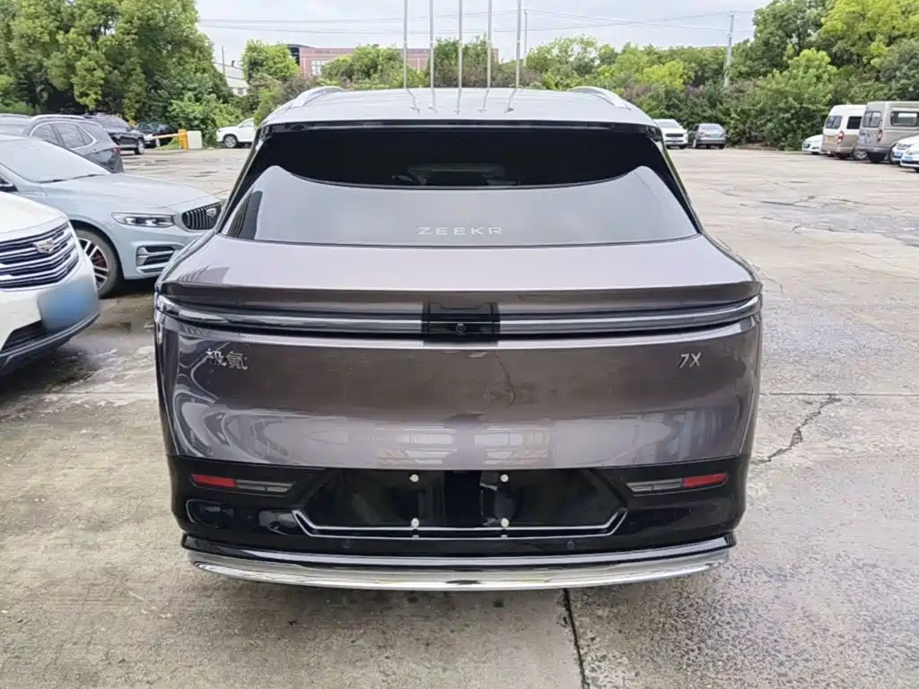 Zeekr 7X 2025
