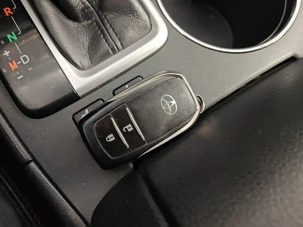 Toyota Highlander 2017 — фото 9