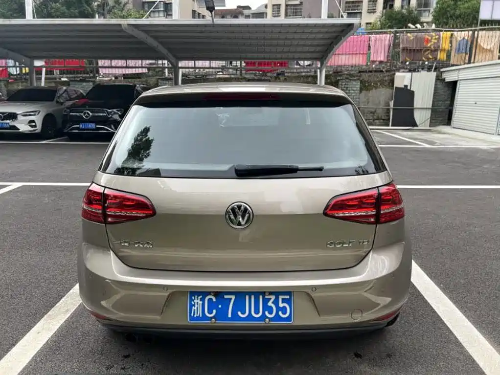 Volkswagen Golf 2014