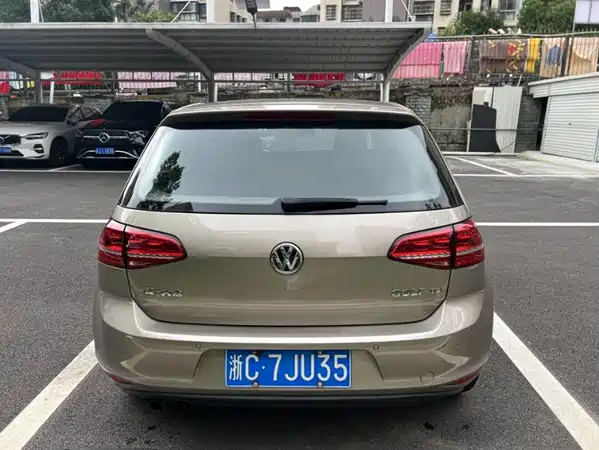 Volkswagen Golf 2014