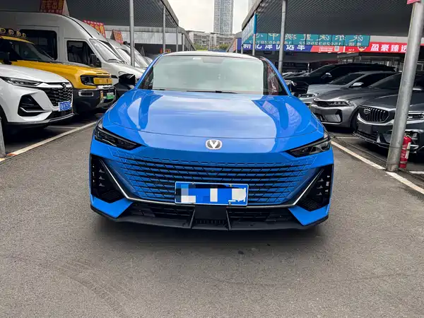 Changan UNI-V 2022