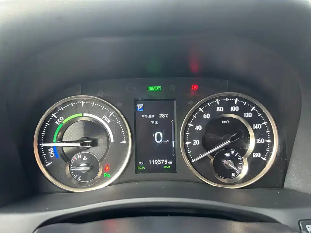 Toyota Vellfire 2020 — фото 20