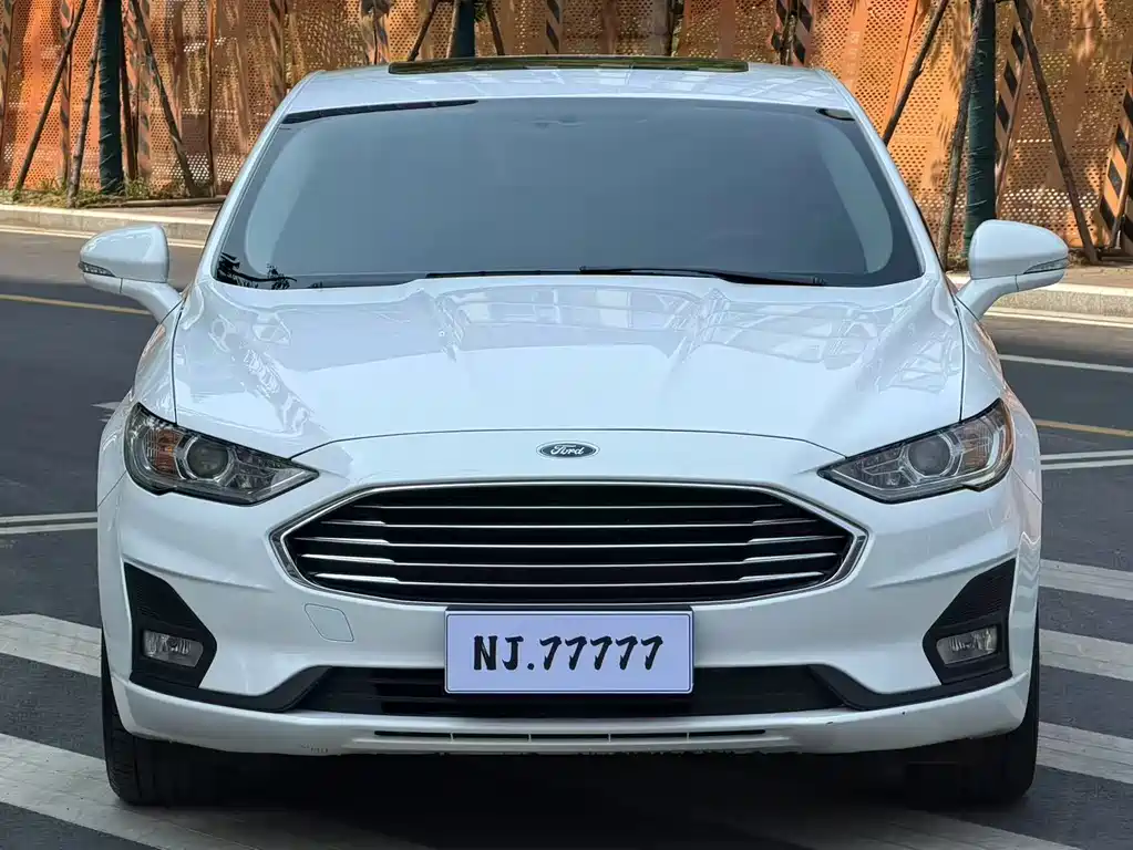 Ford Mondeo 2021 — фото 2