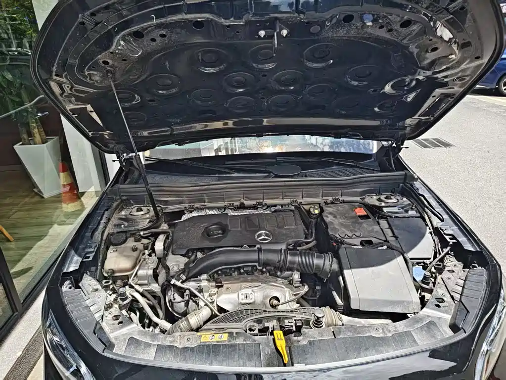 Mercedes-Benz GLB 2022