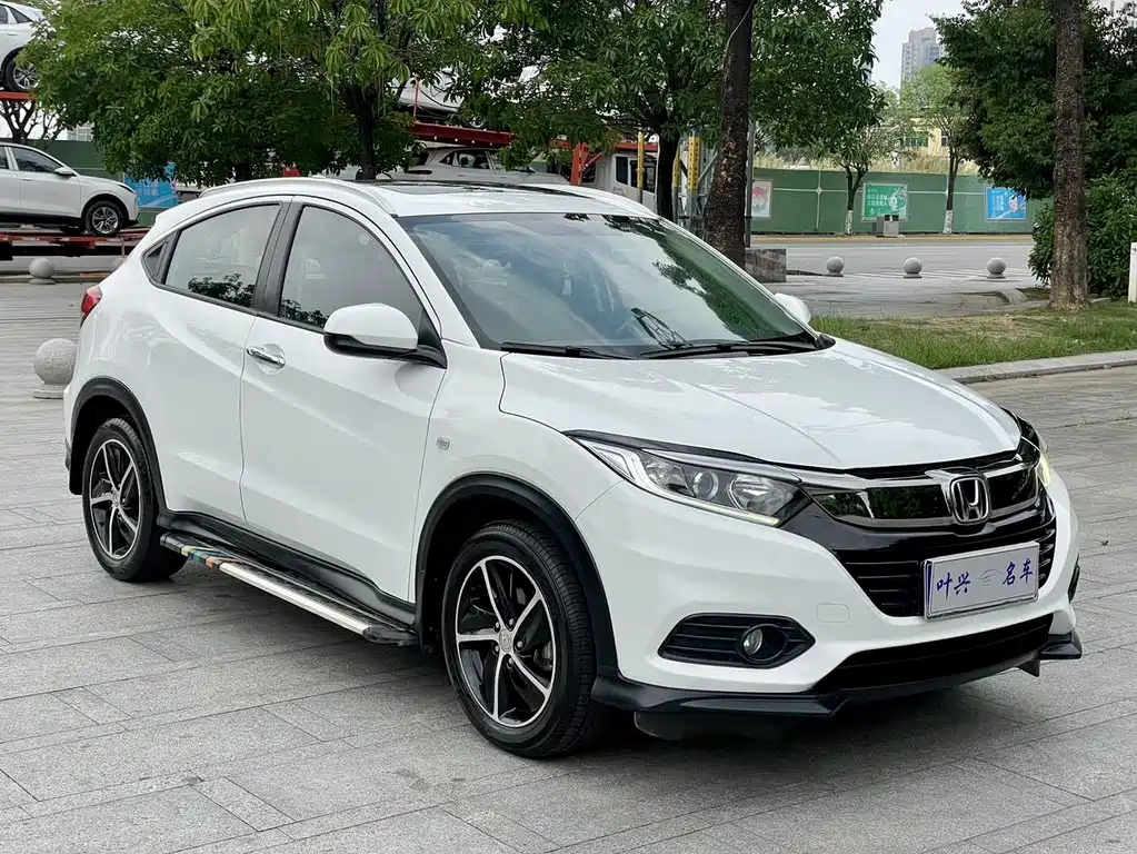 Honda Vezel 2020 — фото 3