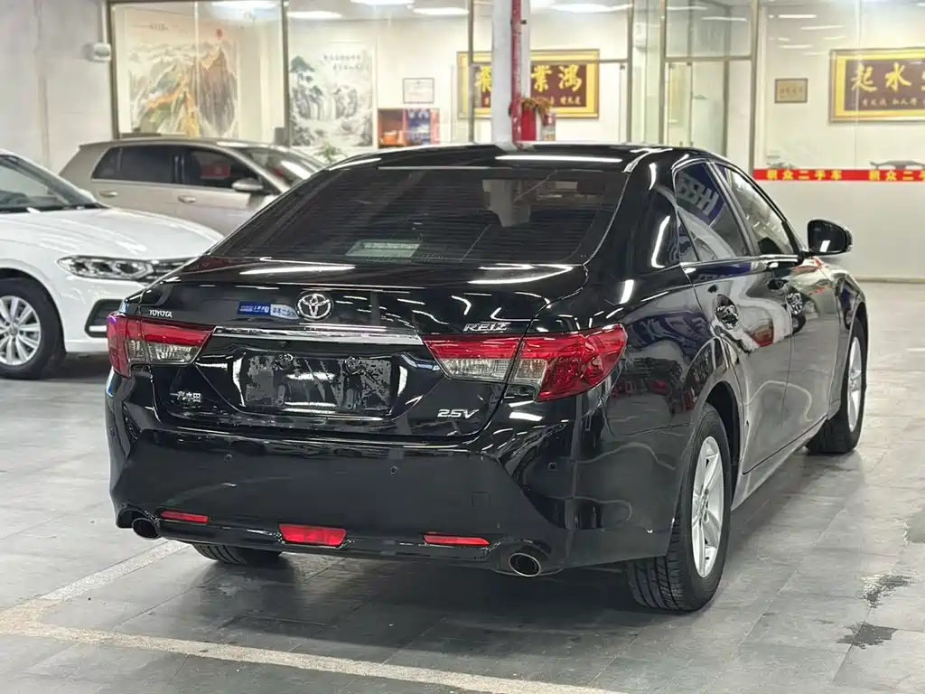 Toyota Reiz 2017