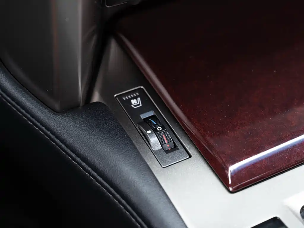 Lexus GX 2017 — фото 24