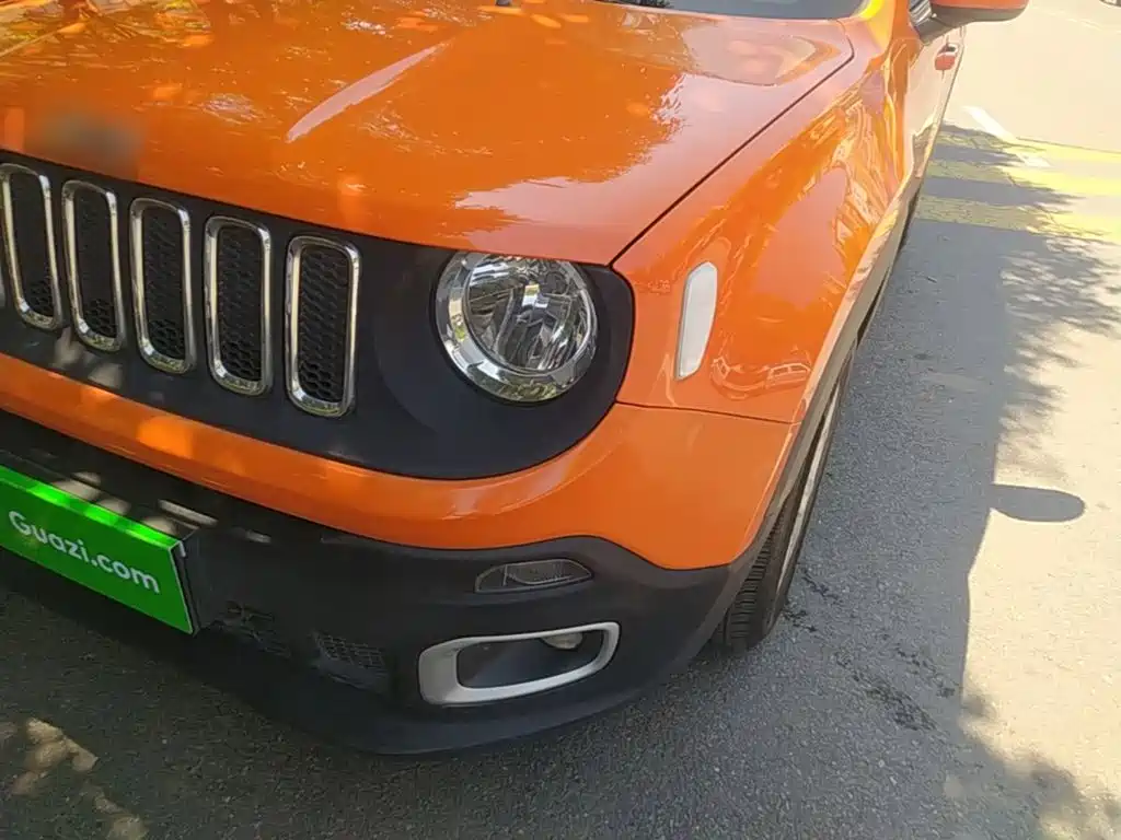 Jeep Renegade 2017 — фото 24