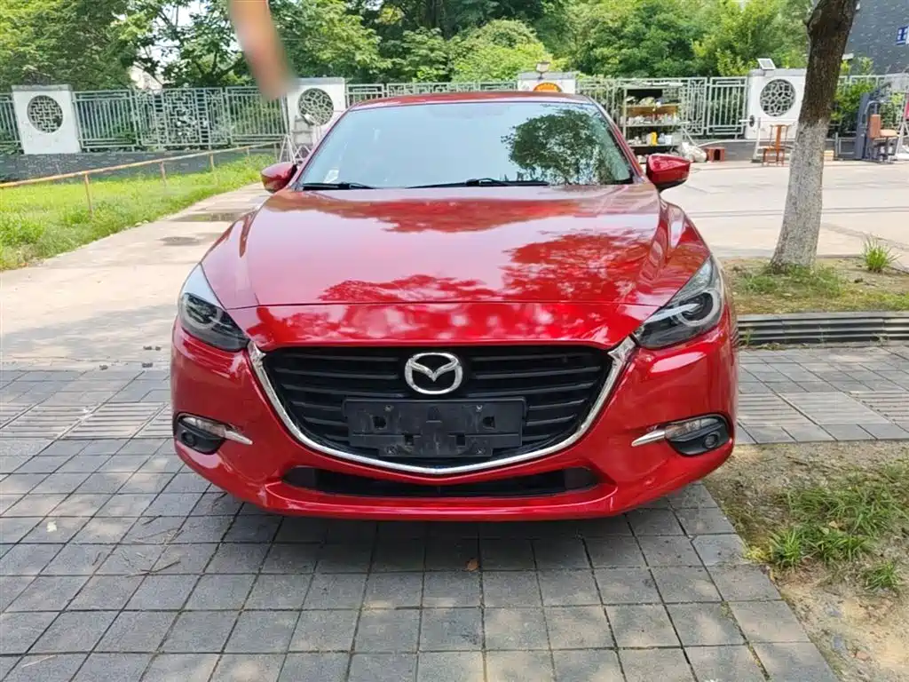 Mazda 3 Axela 2019 — фото 3
