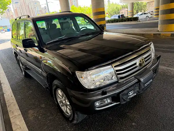 Toyota Land Cruiser 2005