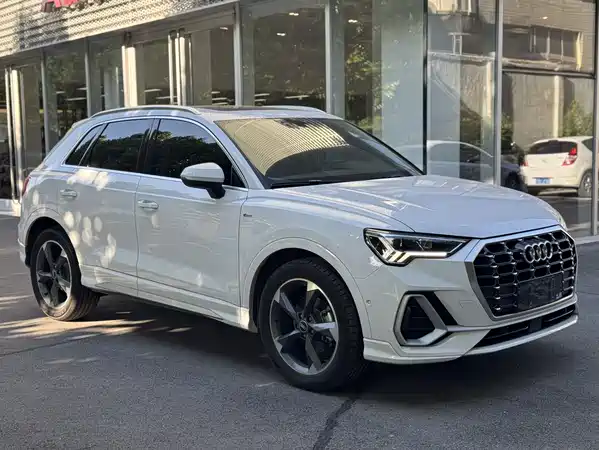 Audi Q3 2022