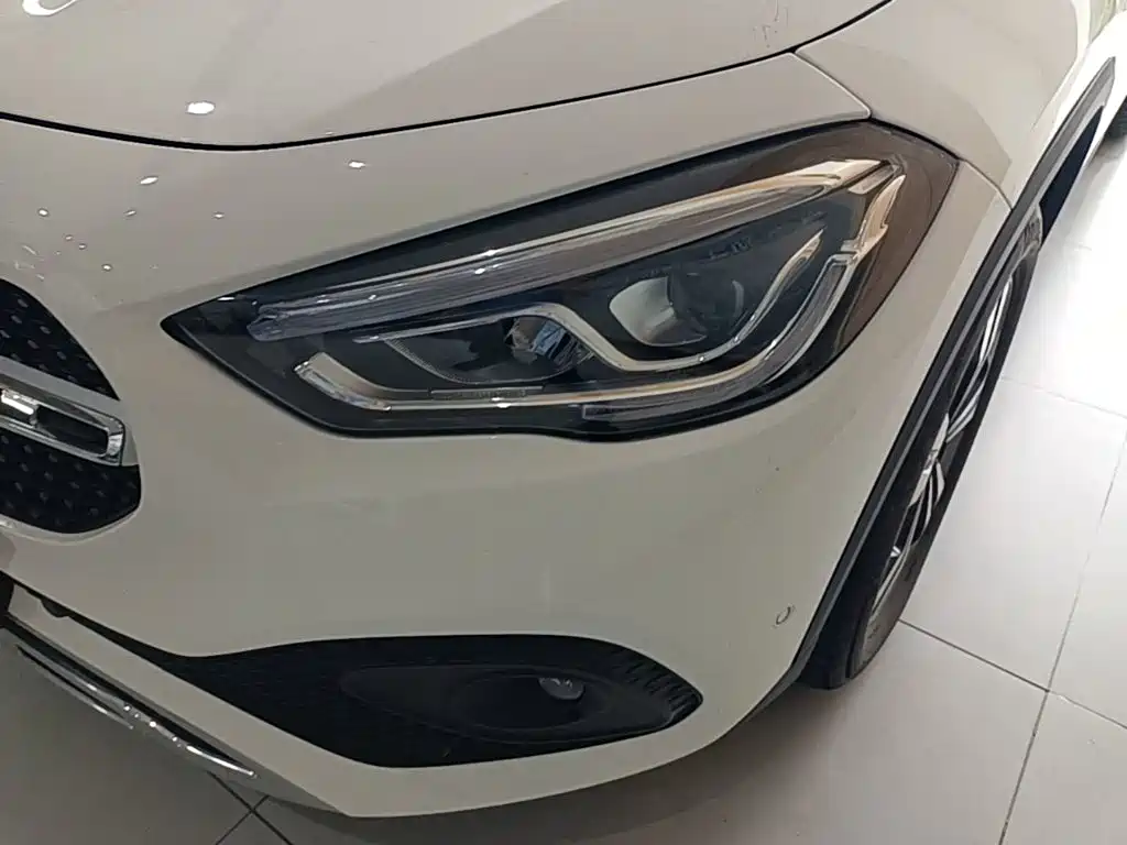Mercedes-Benz GLA 2024 — фото 24