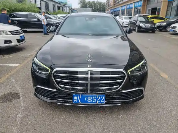 Mercedes-Benz S-Class 2021