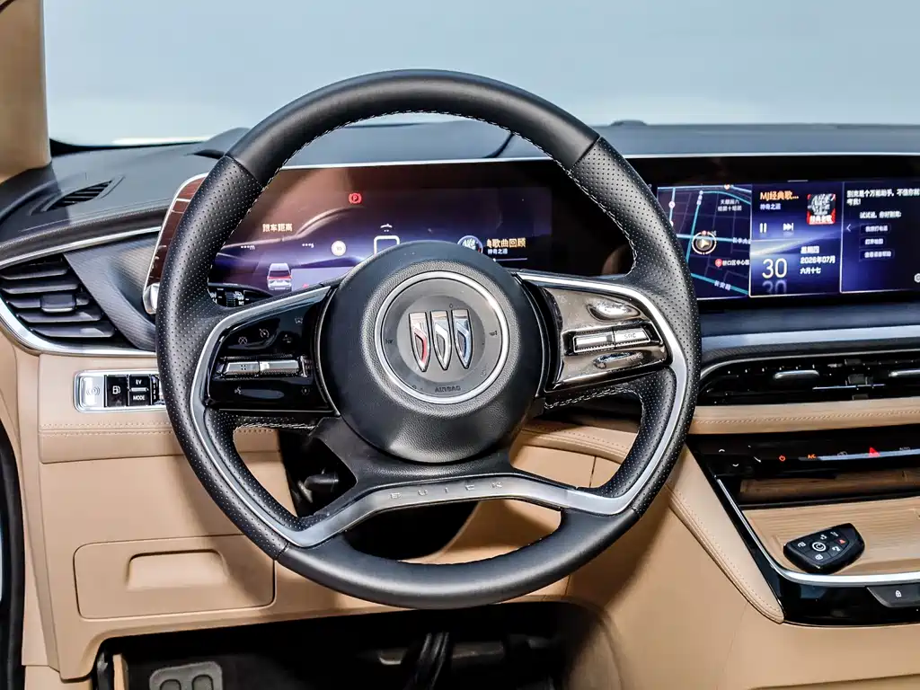 Buick GL8 New Energy 2025 — фото 16