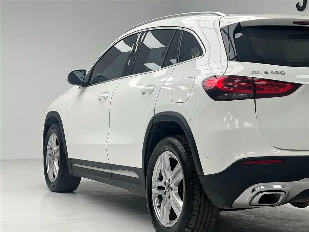 Mercedes-Benz GLA 2021 — фото 8