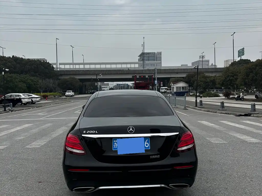 Mercedes-Benz E-Class 2020 — фото 5